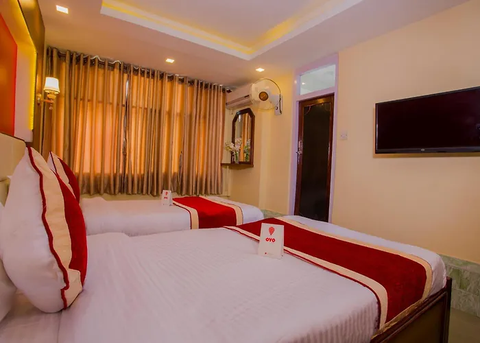 Hotel Oyo 160 Shraddha Palace